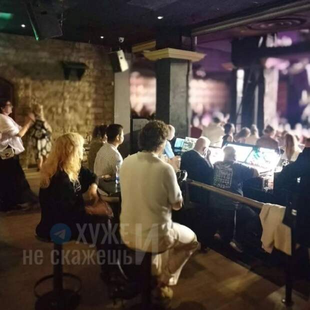 Лайма Вайкуле унизила Аллу Пугачёву и Максима Галкина* на своём концерте