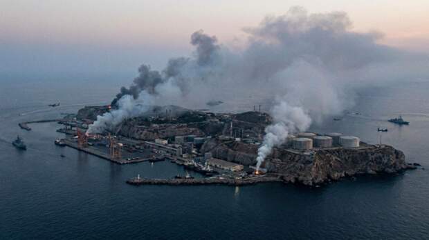 США захватят остров, через который идёт 90% нефти Ирана. В ответ будет полыхать весь Ближний Восток