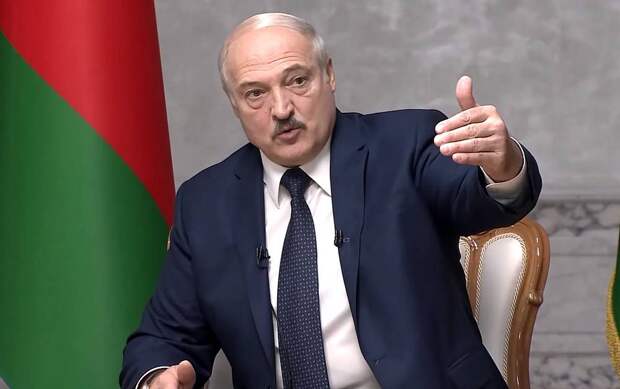 Лукашенко согласился на досрочные президентские выборы Лукашенко согласился на досрочные президентские выборы