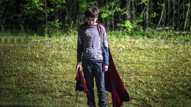 Если бы Супермен был злым: в прокат выходит хоррор «Гори, гори ясно»