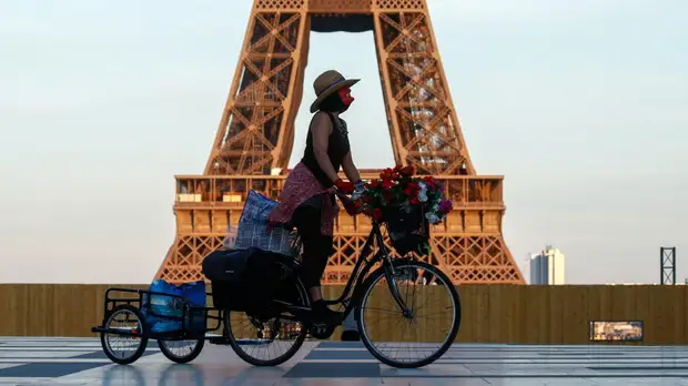 Число случаев коронавируса во Франции превысило 5,5 млн