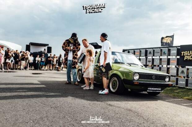 tsunami picnic x lowdaily 85