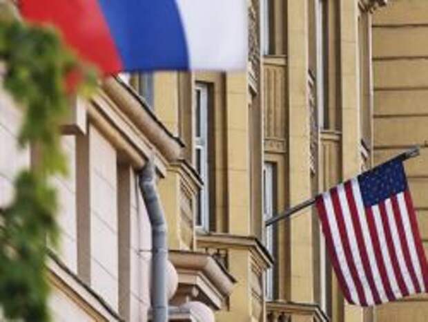 МИД РФ не исключает сокращения дипмиссии США еще на 155 человек‍