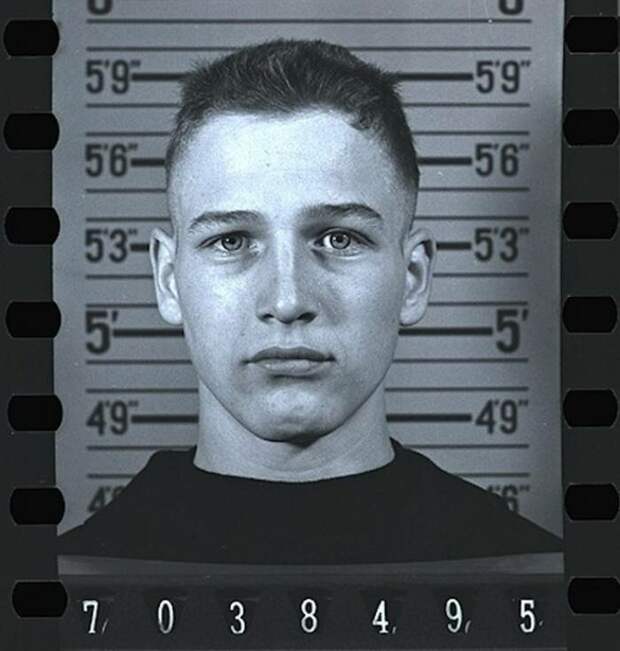 16. Пол Ньюман, 18 лет (1943 г.). Пол Ньюман служил в Военно-морском флоте США интересное, люди, фотографии
