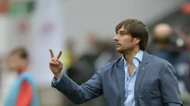 В «Химках» опровергли слухи о возможной отставке главного тренера команды