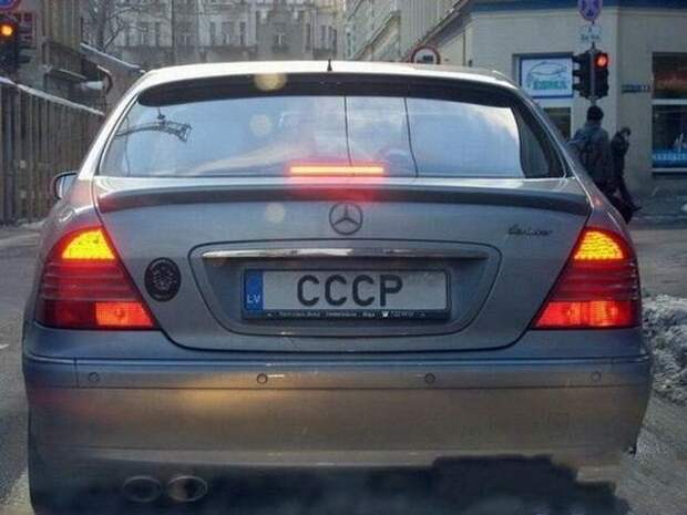 Прикольные номерные знаки на автомобилях: выделись из толпы!