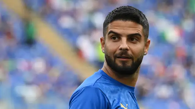 СМИ: «Барселона» начала переговоры с «Наполи» о покупке Инсинье