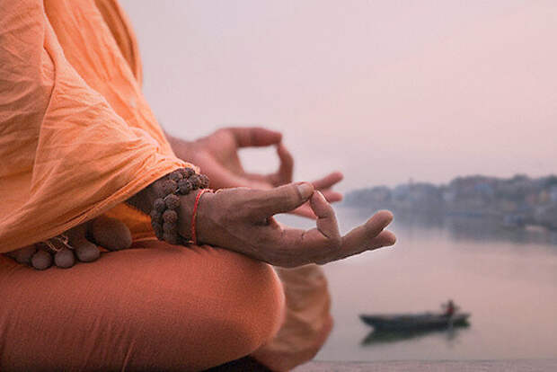 http://yogavedi.ru/wp-content/uploads/2016/05/8236a0724b87edf8066e50834b42fc85.jpg