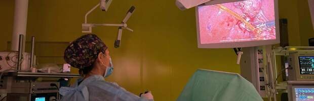 Мангистауские хирурги избавили пациента от кисты размером с грейпфрут