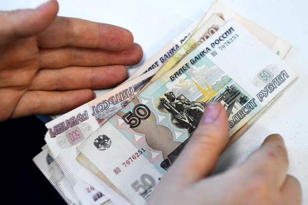 СПБ Биржа обсудит с властями выплату дивидендов по замороженным активам