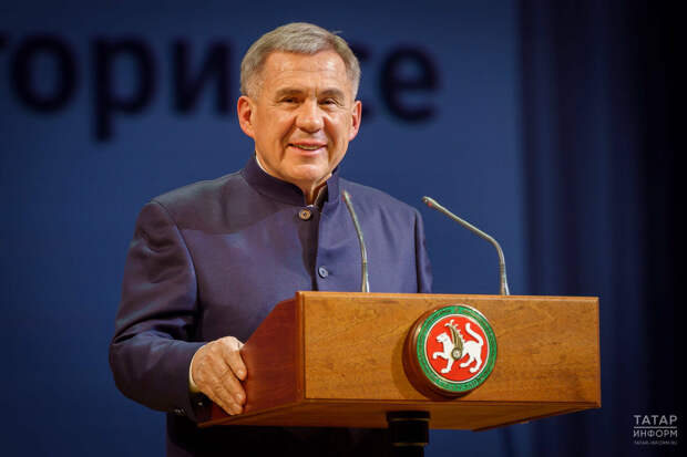 Минниханов поручил на высоком уровне провести мероприятия по случаю 120-летия Джалиля