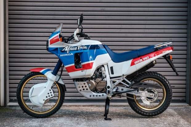 Honda Africa Twin  — капсула времени, которая 30 лет простояла в музее