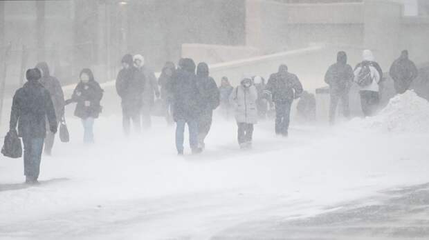 Москвичей призвали массово пересесть на метро