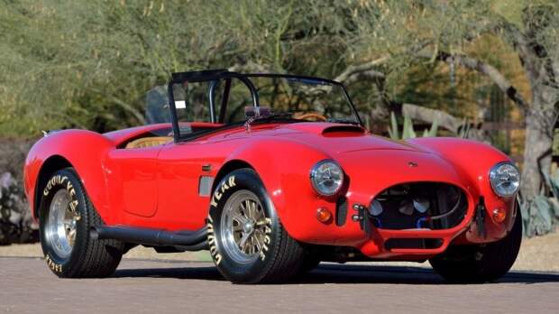 Shelby 427 Cobra FAM 1965 года, принадлежавшая Полу Уокеру, уйдет с молотка