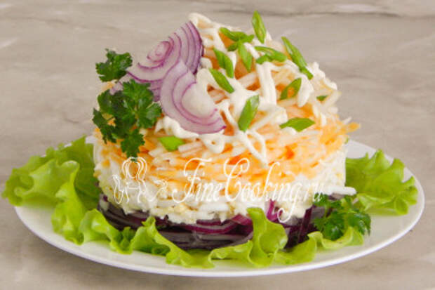 Украшаем наш порционный салат Красотка, как больше нравится