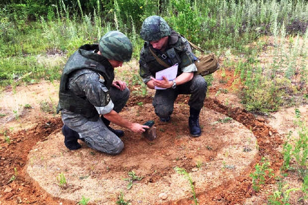 Специалисты топографической службы ВВО провели тренировку на современной навигационной технике в Приморском крае