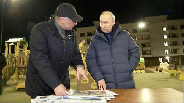 Путин посетил Мариуполь: как прошел первый визит президента в Донбасс