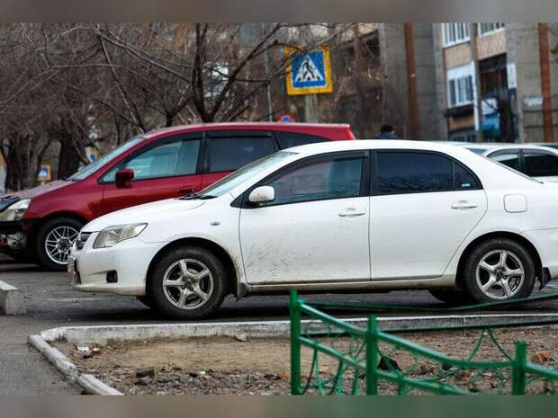 Подростки вынесли сварочный аппарат из машины в Чите