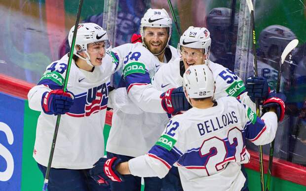 Сборная США нанесла Швейцарии первое поражение на ЧМ и вышла в полуфинал