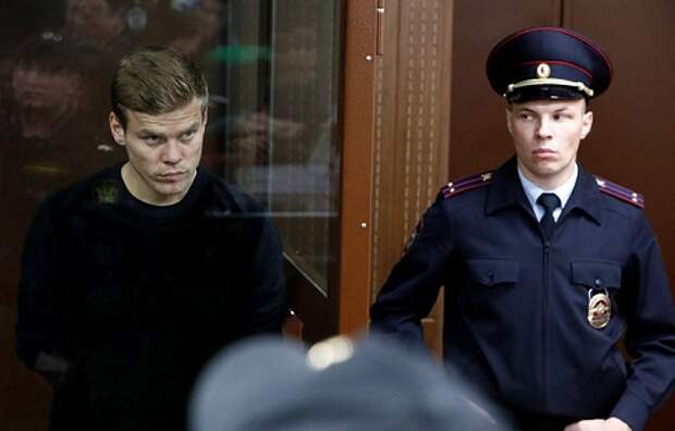 Официально: Кокорин и Мамаев остаются под стражей до 25 сентября