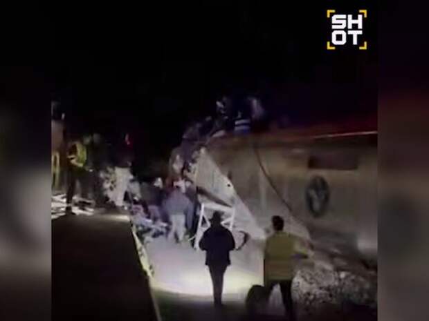 RTVE: более 20 человек погибли при сходе скоростных поездов в Испании