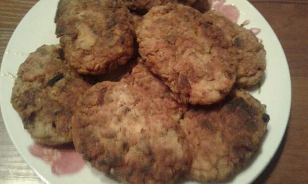 Котлеты из овсянки с грибами