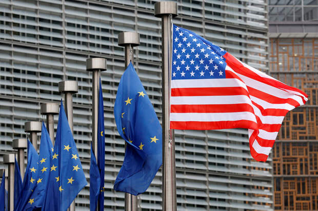 Politico: ЕС придется забыть свои иллюзии в отношении США и дать отпор Трампу