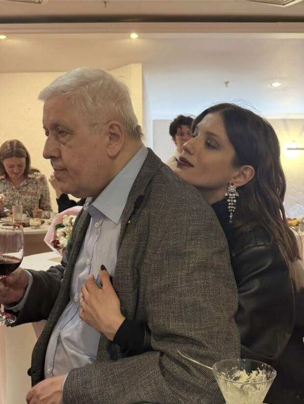 Редкий кадр: Анна Чиповская показала отца