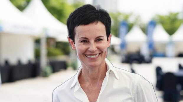 «Я постоянно разочаровываюсь»: почему 60-летняя Ирина Апексимова так и не обрела личного счастья после двух браков