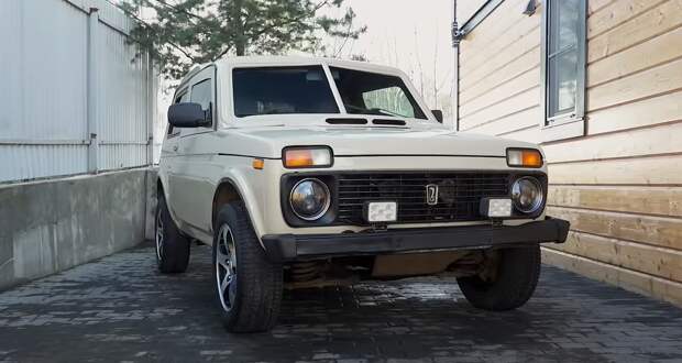 Бронированную «Ниву» купили в магазине