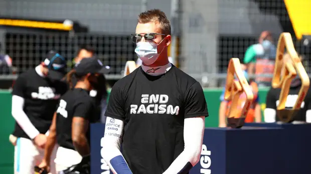 «Это противоречит русскому менталитету»: Квят ответил на критику за отказ встать на колено перед Гран-при Австрии