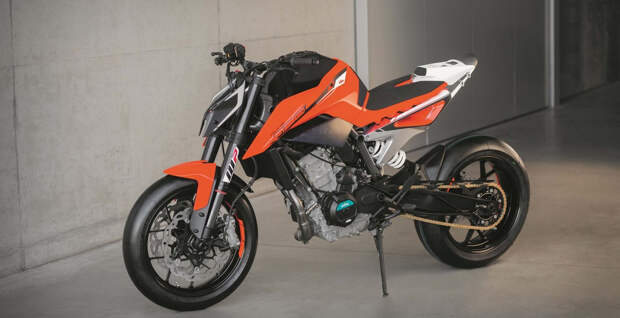 KTM показали новый тизер новинки 790 Duke 2017 + видео
