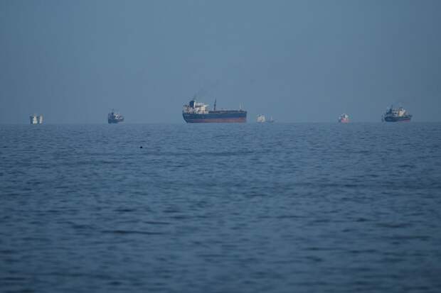 Трамп: США не позволят Ирану атаковать свои суда в Ормузском проливе