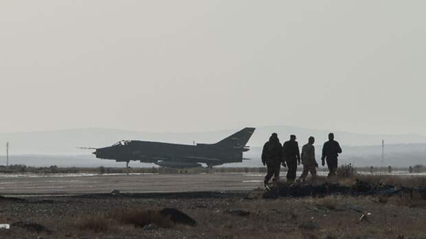 СМИ: В результате взрыва на базе ВВС в Сирии погибли 28 человек