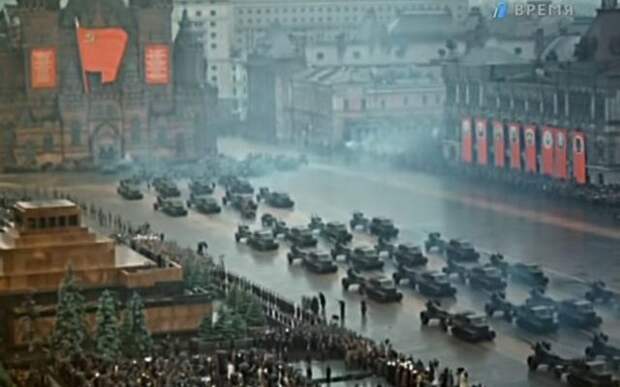 Смотр боевой техники, Парад победы 1945 год.