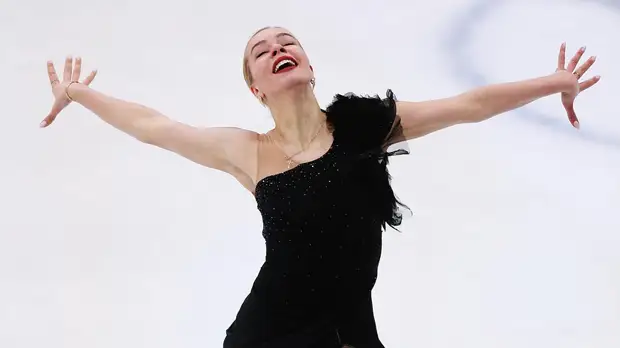 Погорилая в восторге от выступления российских одиночников на чемпионате Европы