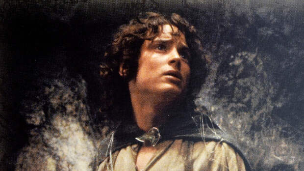 Элайджа Вуд не намерен уступать роль хоббита Фродо другому актеру в "Охоте на Голлума"