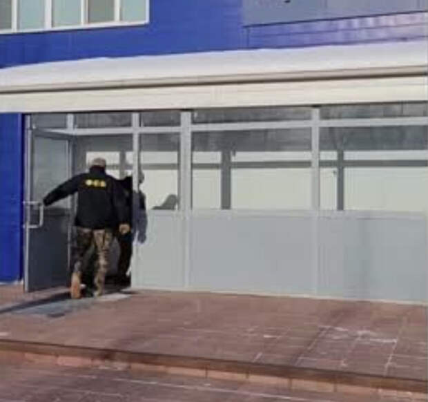 Подозреваемые в создании мошеннической схемы сотрудники РЖД попали на видео