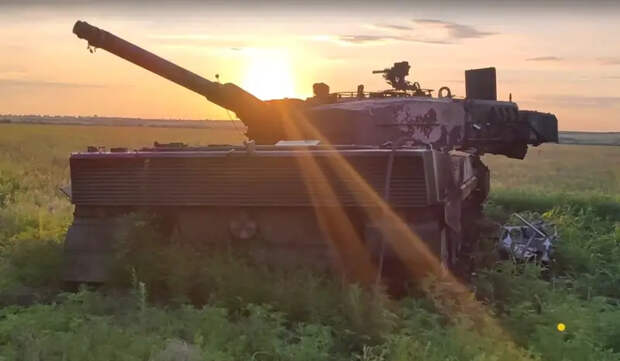 Опубликованы кадры уничтожения очередного немецкого танка Leopard 2 ВСУ на Марьинском направлении