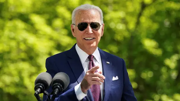 Байден заявил о «потрясающем прогрессе» в борьбе с коронавирусом в США