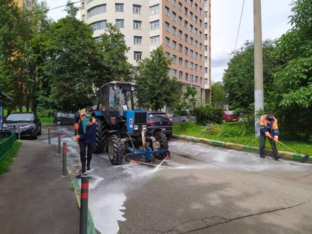 промывка дорог.jpg
