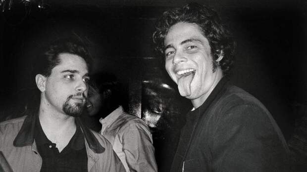 Джозеф Крамер и Бенисио Дель Торо, 1996 год голливуд, звезды, знаменитости, ночная жизнь, фото