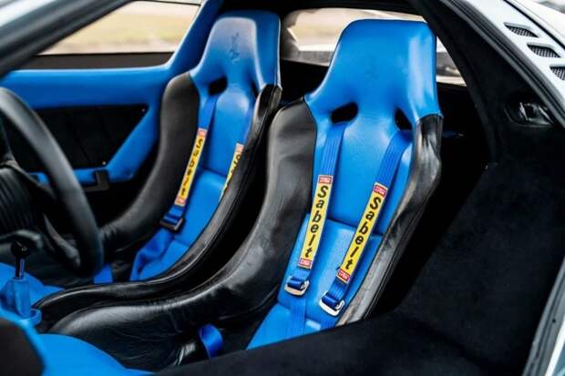 Isdera Commendatore — один из самых невероятных суперкаров 90-х 