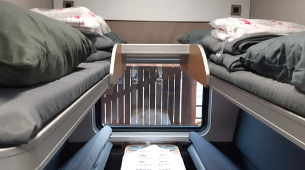 Меня разбудили ночью и потребовали освободить полку: чем люди думают, когда просят поменяться