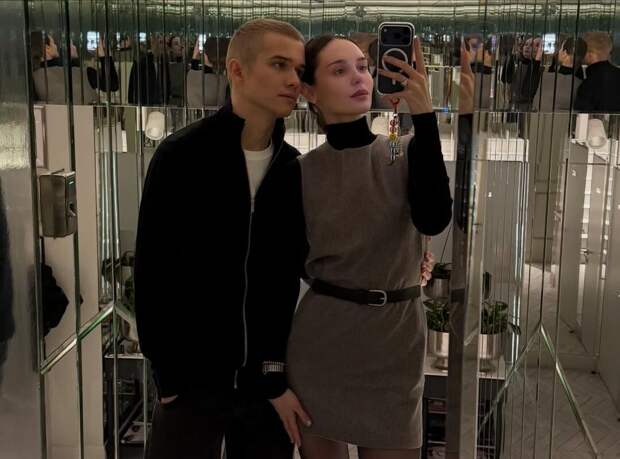 Жена актера Рузиля Минекаева сообщила, что они улетели из России