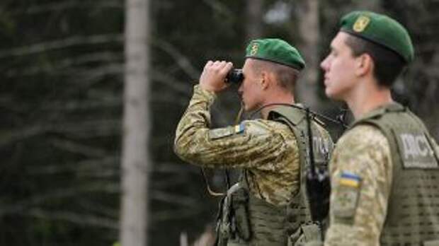 В Украине заявили об усилении режима несения службы у границы с Беларусью