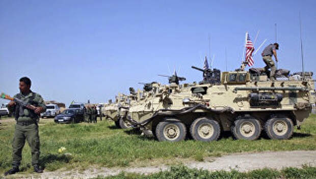 Военные США занимают позиции в деревне Дарбасия, Сирия
