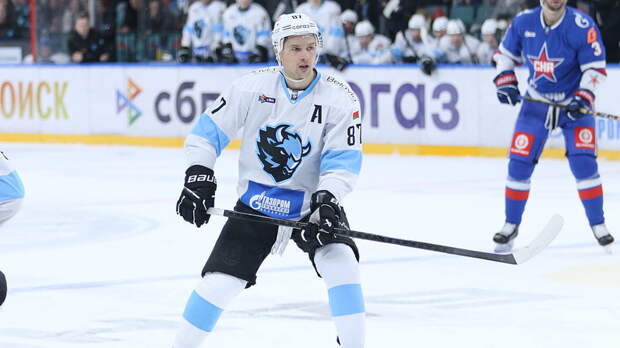 Шипачёв первым в истории КХЛ отдал 700 голевых передач