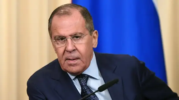 В МИД сообщили о встрече Лаврова с главой Сирийского комитета по переговорам