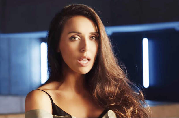Кадр из клипа на песню "Мы с тобой"